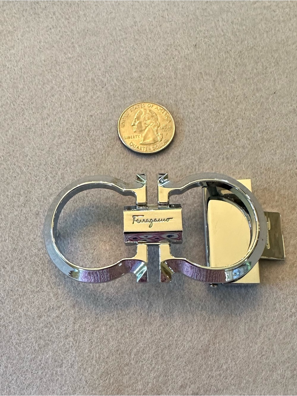 Ferragamo Gancini Belt Buckle - Picture 5 of 12